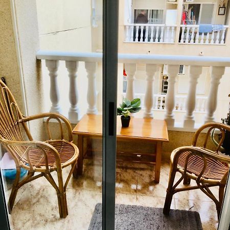 Apartamento Compartido - Solo El Dormitorio Es Privado Torrevieja Exteriör bild