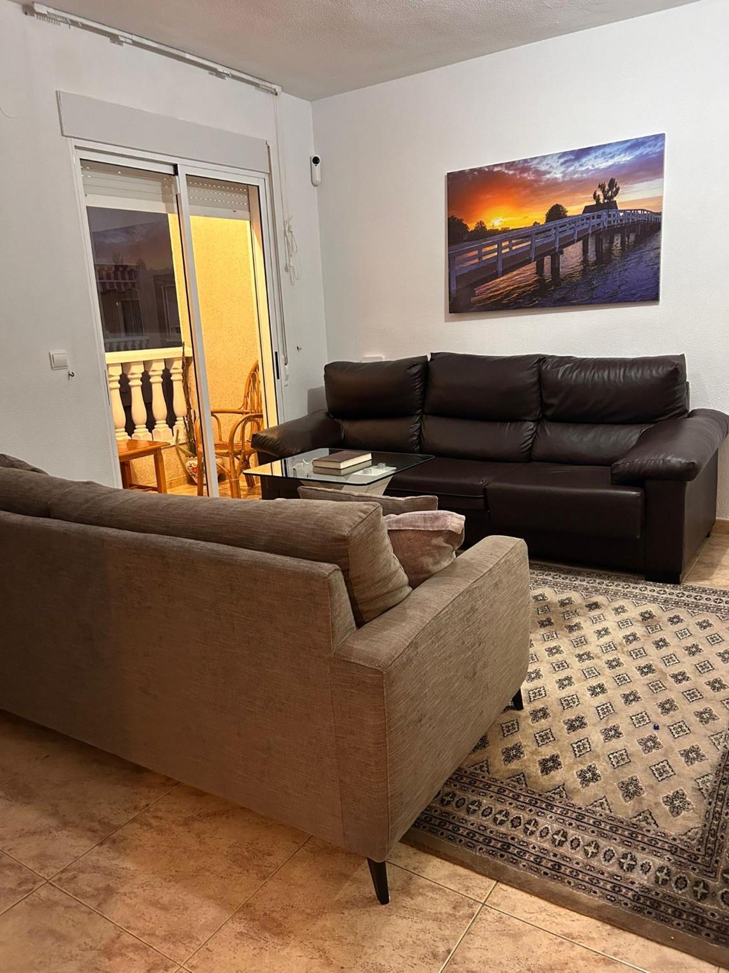 Apartamento Compartido - Solo El Dormitorio Es Privado Torrevieja Exteriör bild